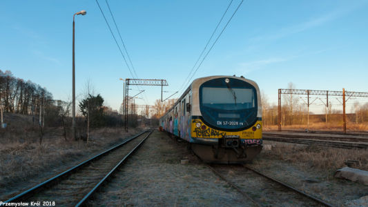 EN57-2028 | Lokomotywownia Toruń Kluczyki