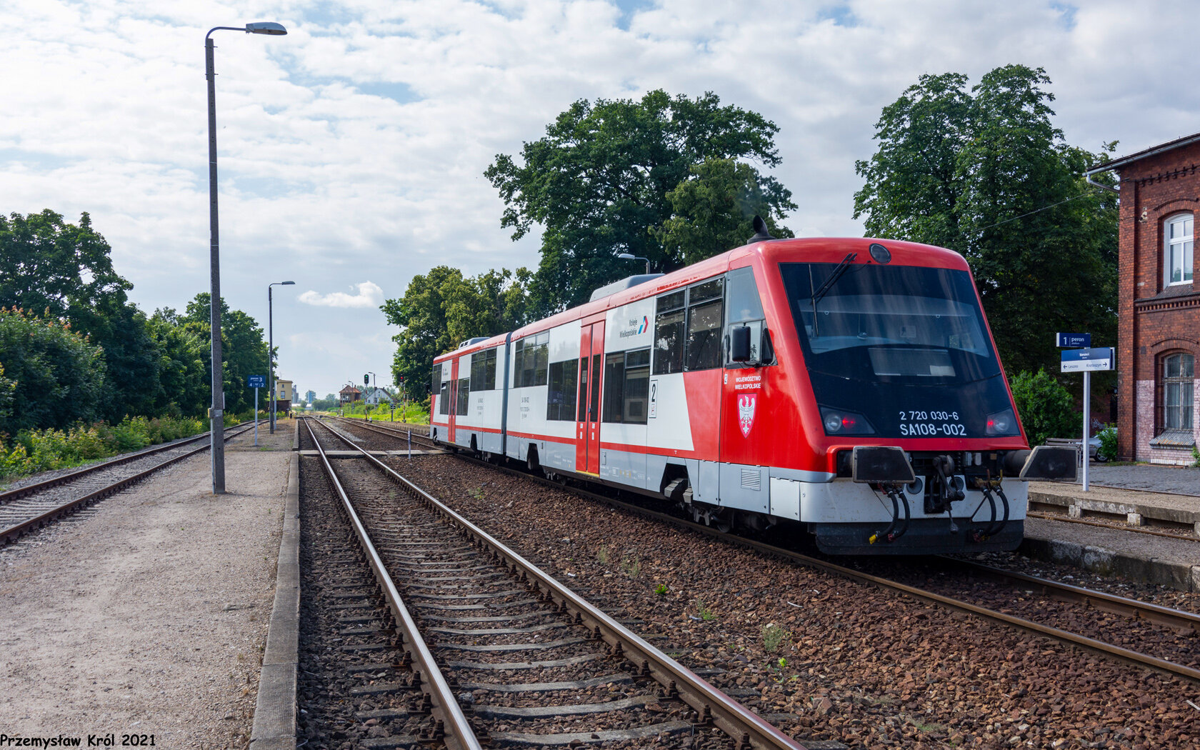 SA108-002 | Stacja Poniec