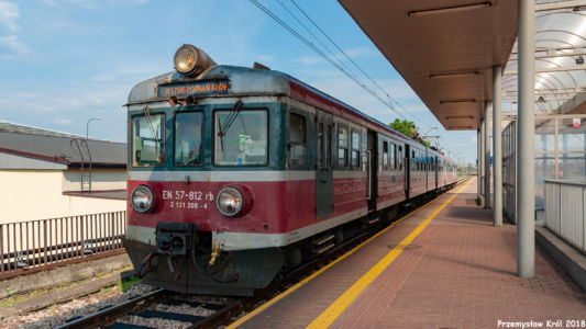 EN57-812 | Stacja Łódź Kaliska