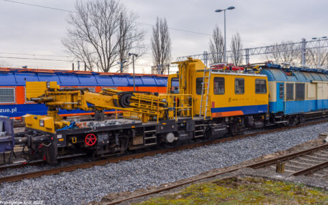 BR703 2420 | Stacja Zduńska Wola Karsznice