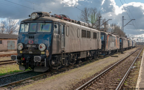 EU07-242 | Stacja Zduńska Wola Karsznice