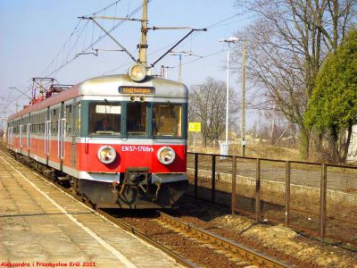 EN57-1768 | Stacja Ozorków