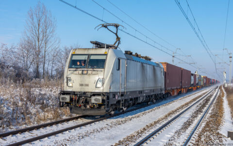 388 066 | Przystanek Milejów