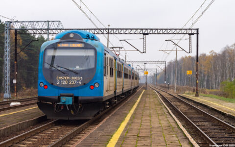 EN57KM-3002 | Stacja Miasteczko Śląskie