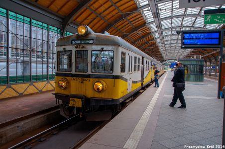 EN57-1164 | Stacja Wrocław Główny