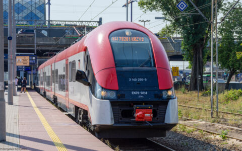 EN76-031 | Stacja Poznań Główny