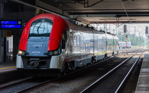 EN76-034 | Stacja Poznań Główny