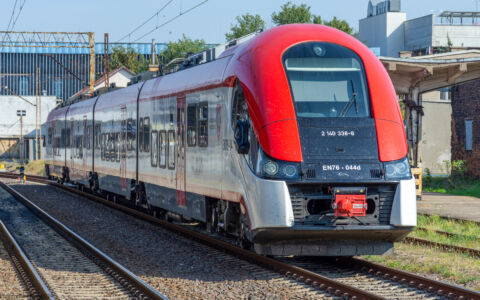 EN76-044 | Stacja Poznań Główny
