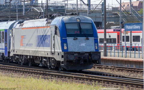 EU44-002 SIEMENS 5 370 002 1251 | Stacja Poznań Główny