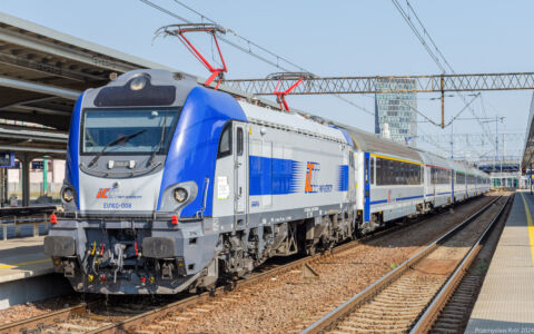 EU160-008 | Stacja Poznań Główny